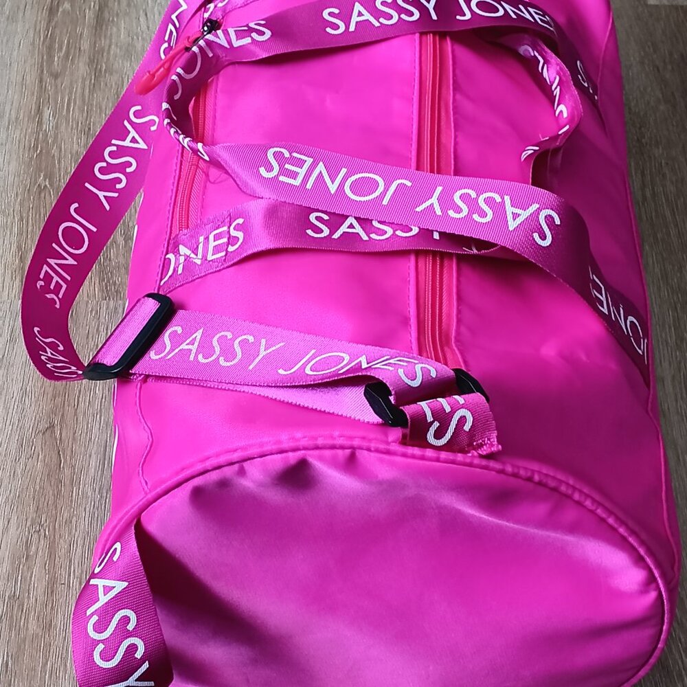 Sassy Jones Duffle Bags Pink With Bag Great Condition - Picture 4 of 7